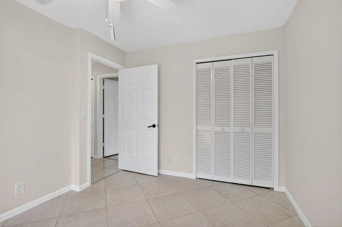 Photo of 10194 Canoe Brook Circle