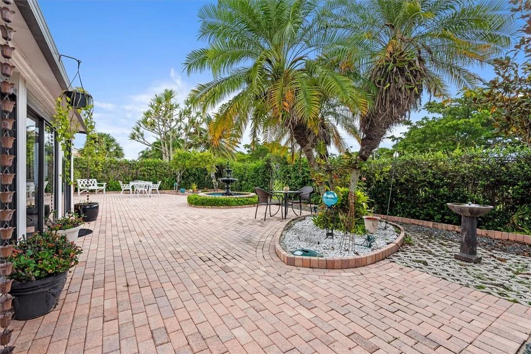 Photo of 8680 Eagle Run Drive
