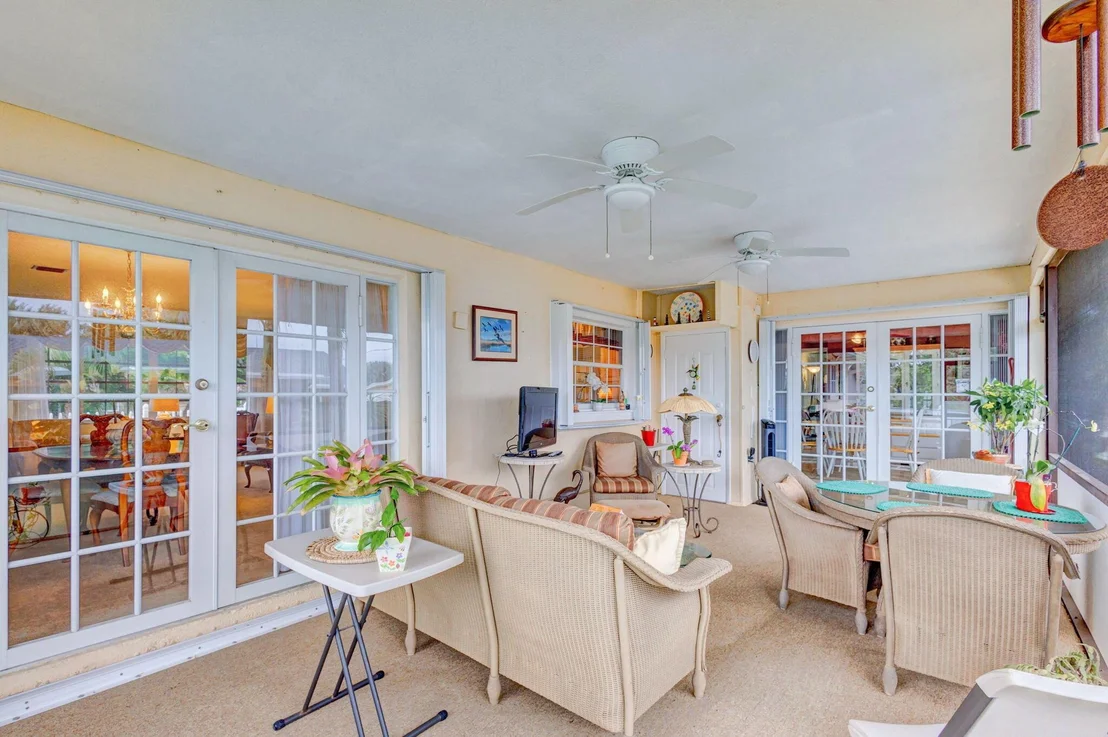 Photo of 86 W Coconut Drive