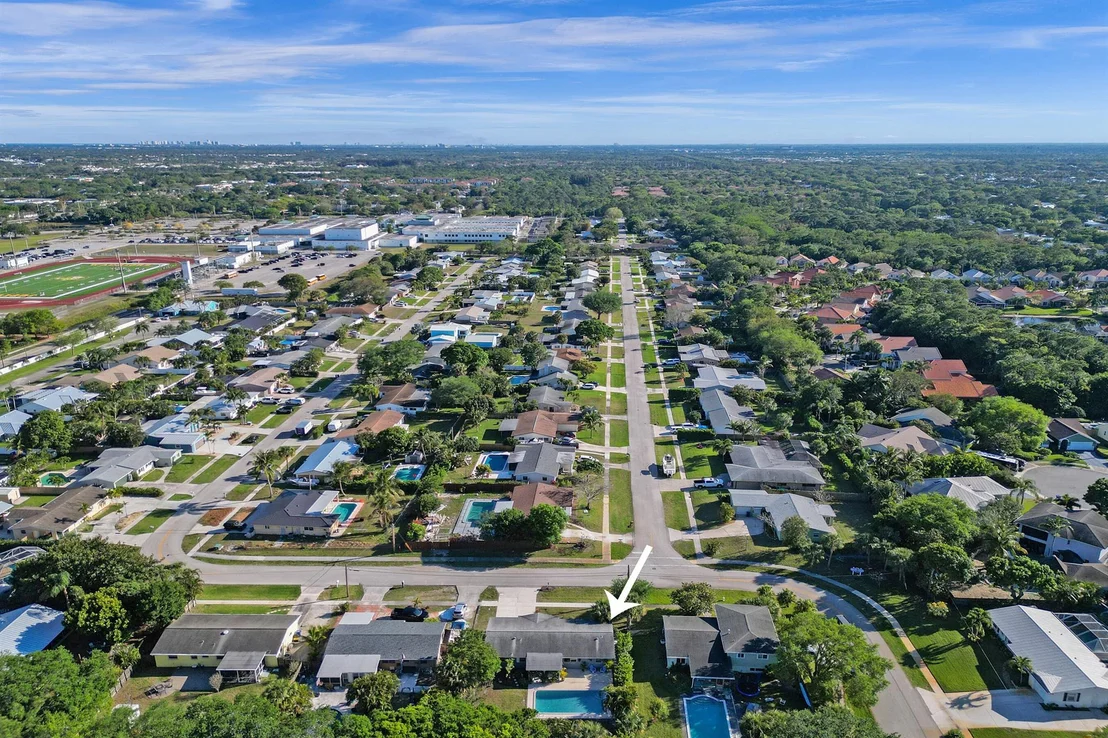 Photo of 715 North Road