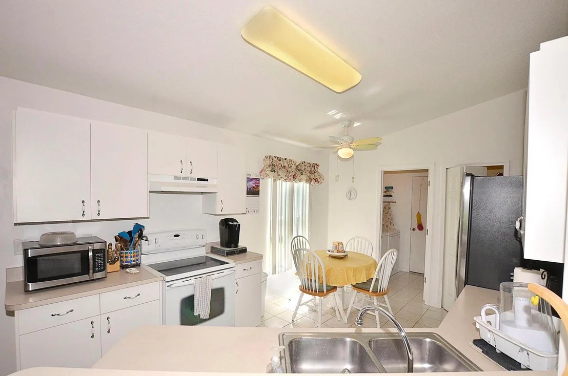 Photo of 1410 9th Place