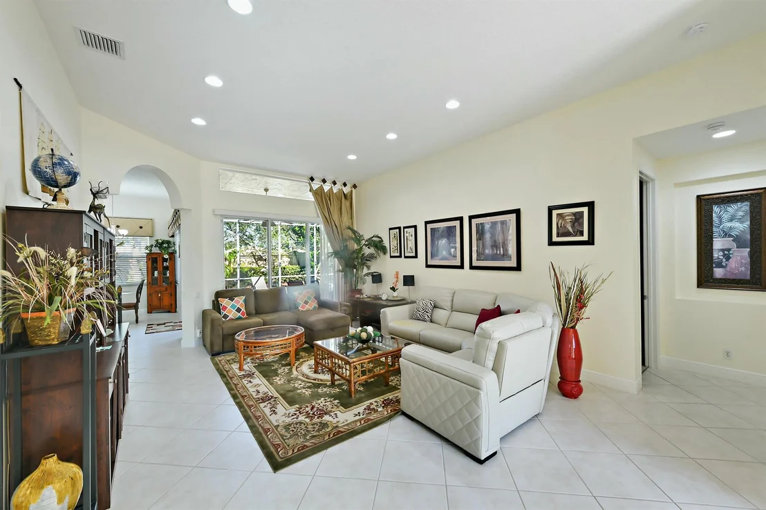 Photo of 6607 Piemonte Drive