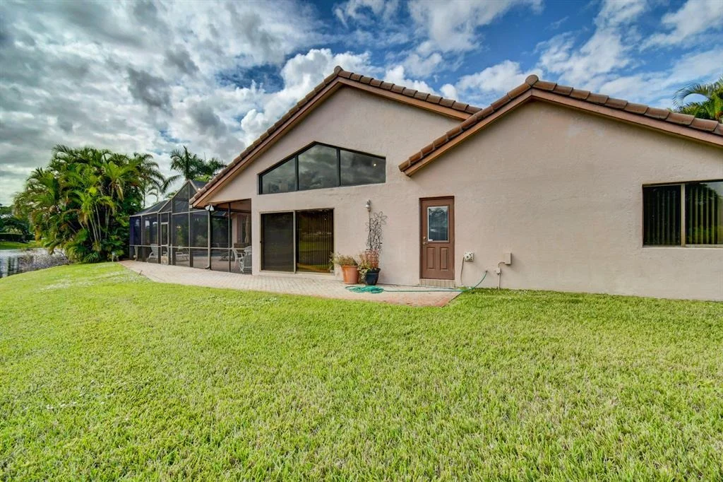 Photo of 20544 Sausalito Drive