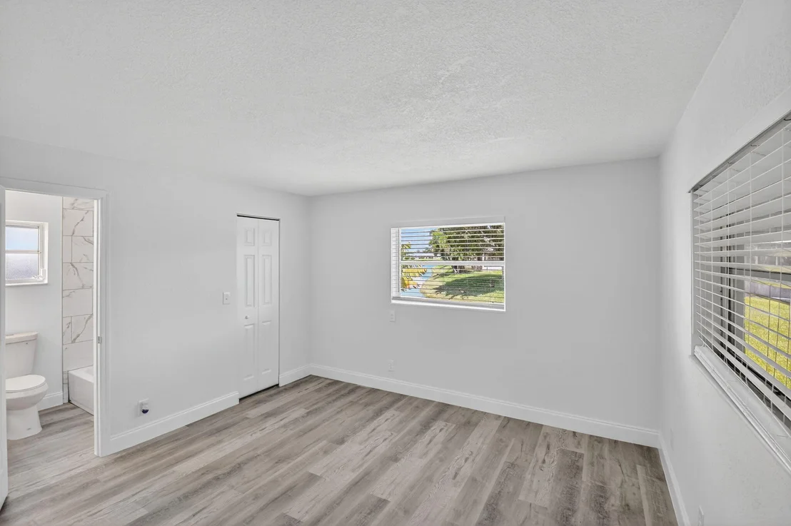 Photo of 6105 Dusenburg Road
