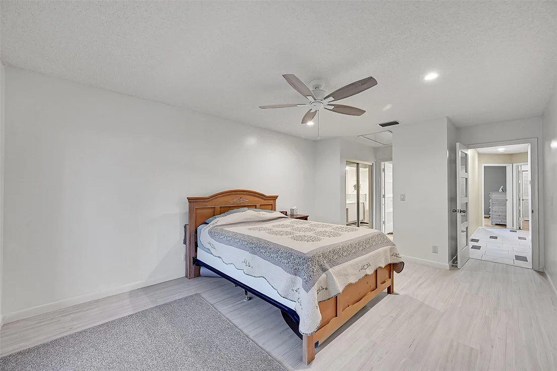 Photo of 8618 Jared Way