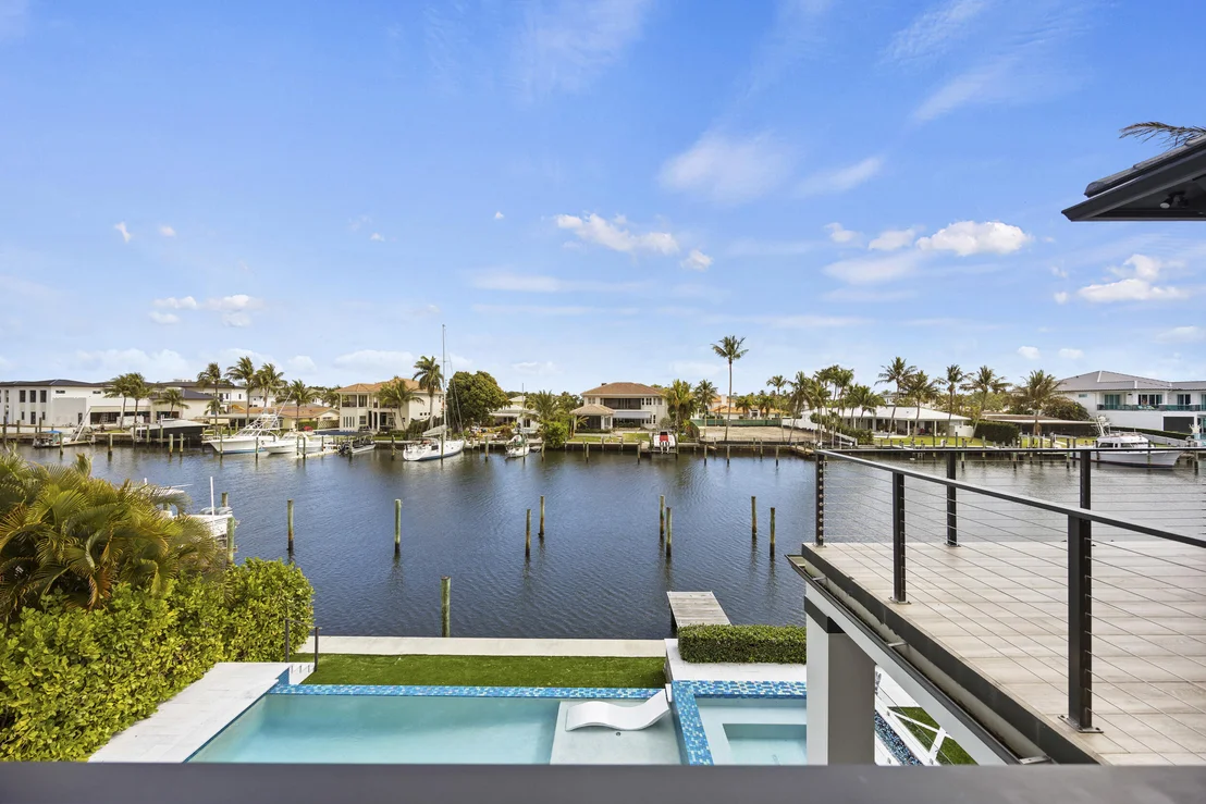 Photo of 736 Lagoon Drive