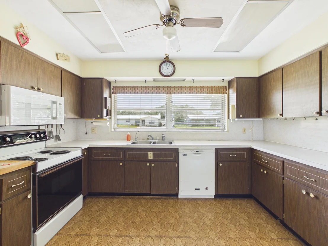 Photo of 1501 SE 8TH Drive