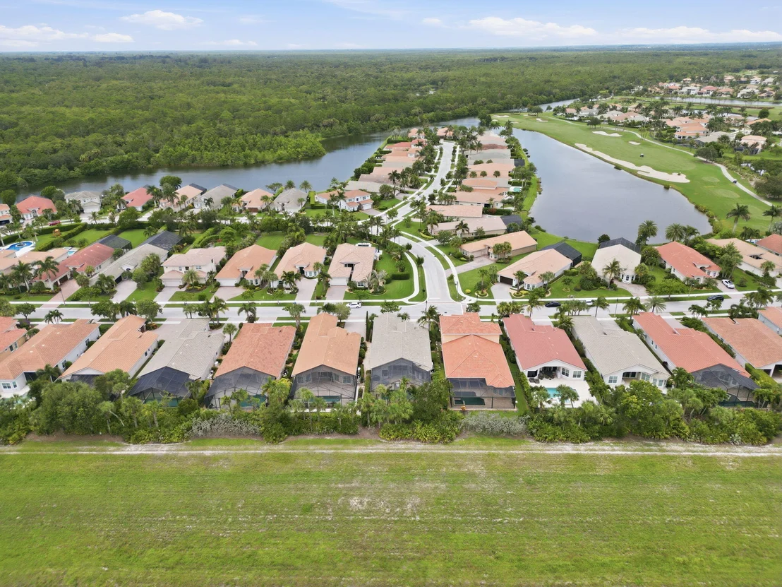 Photo of 260 Carina Drive