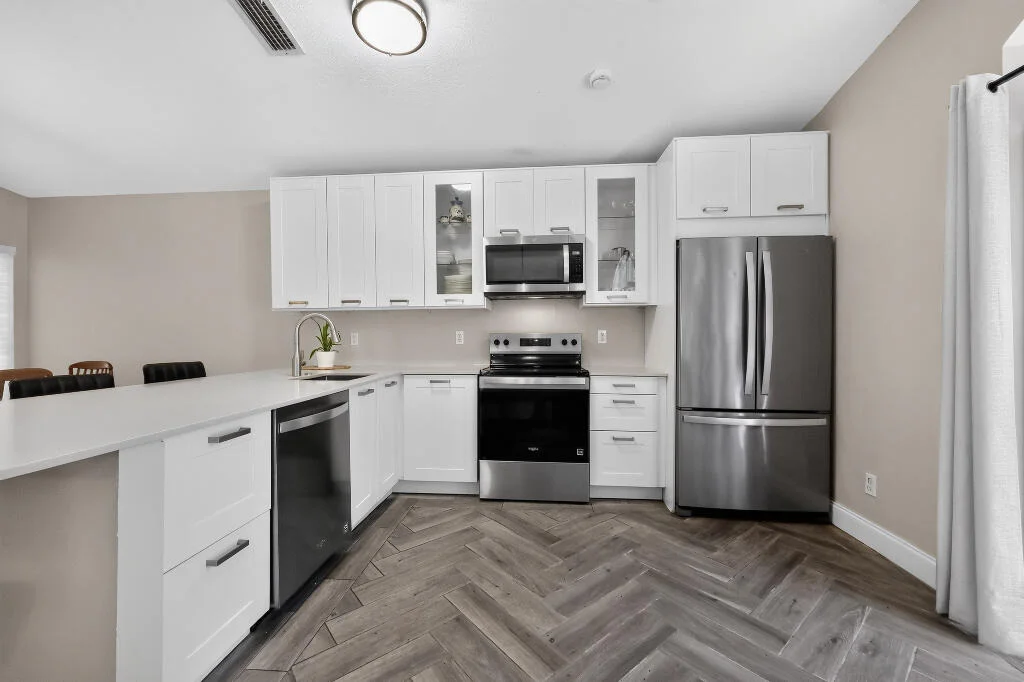 Photo of 922 OPAL Terrace