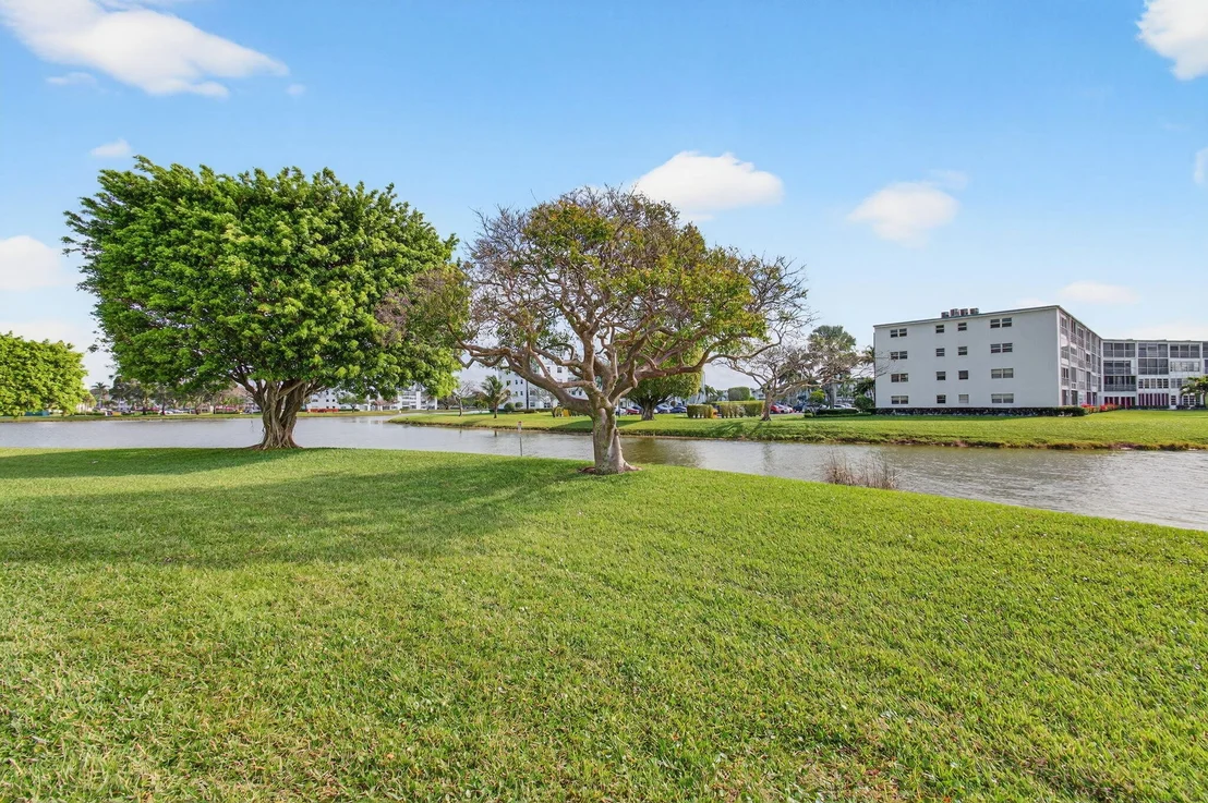 Photo of 2035 Cornwall B