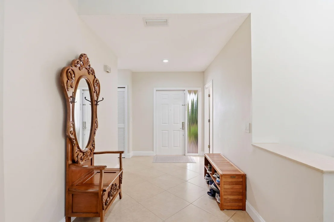 Photo of 435 MOHAWK Lane
