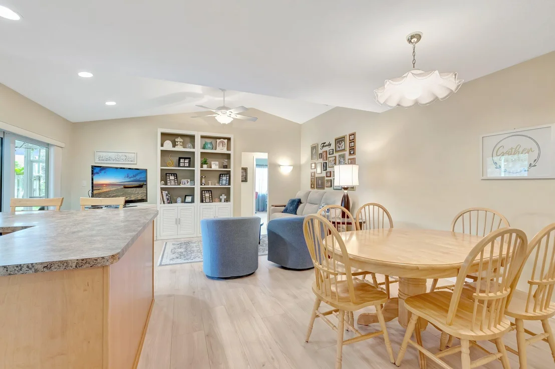 Photo of 11390 Chipmunk Drive