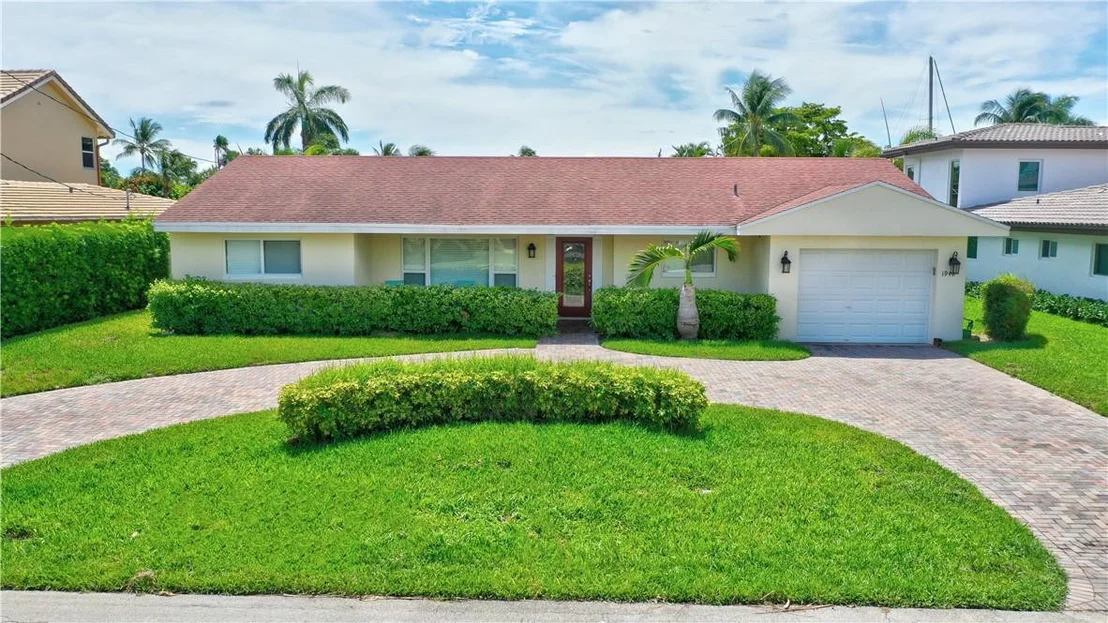 Photo of 1948 Ocean Mist Drive