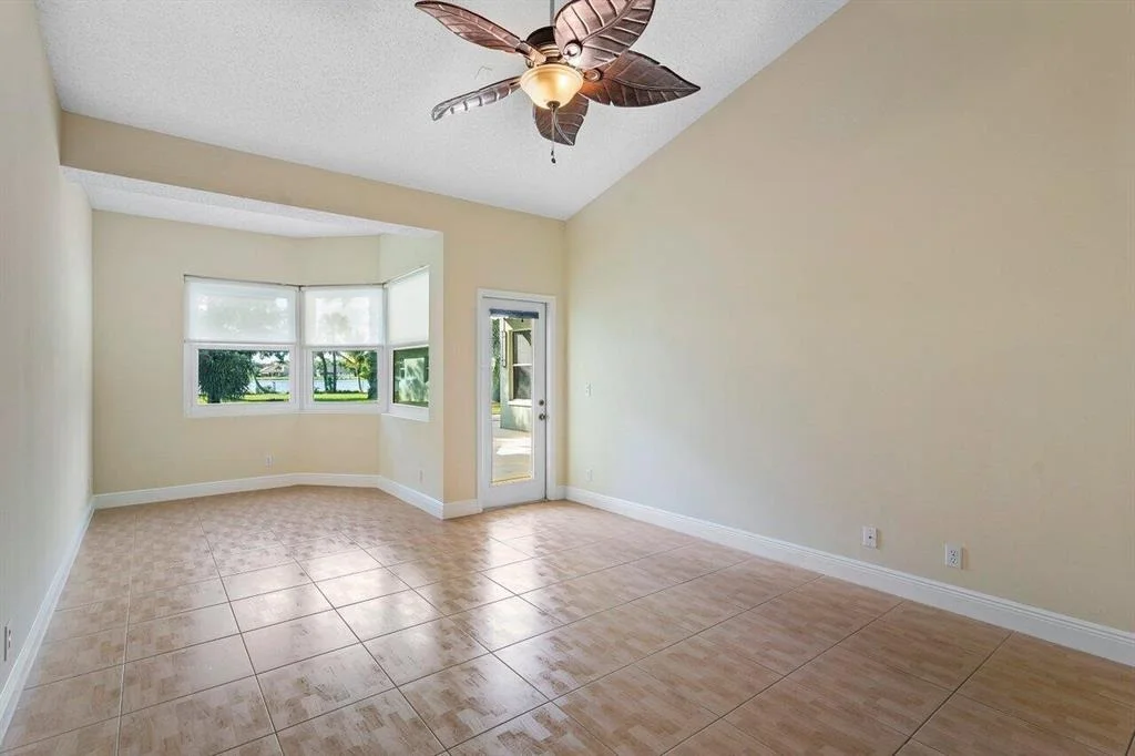Photo of 4263 Hunting Trail