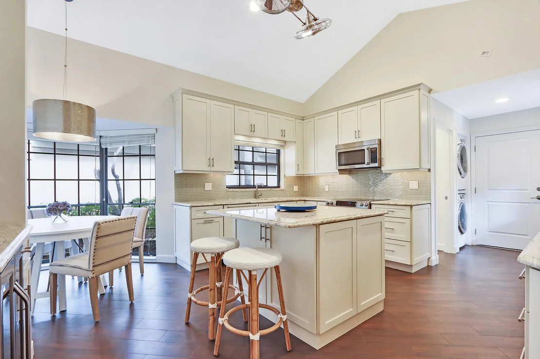 Photo of 155 Coventry Place