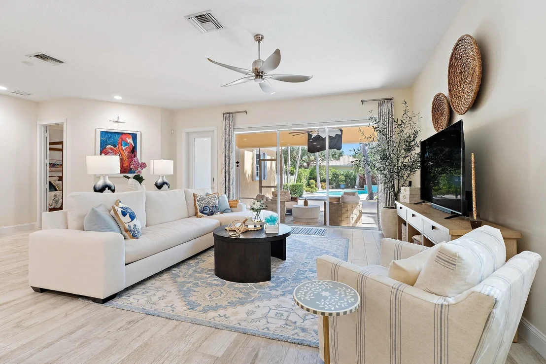 Photo of 153 Savona Drive