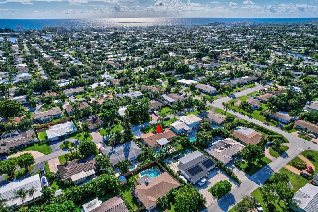 Photo of 807 SE 10th Terrace