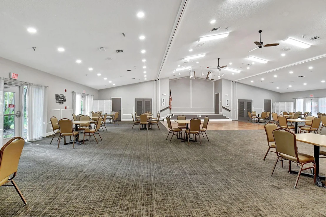 Photo of Unit C at 8081 Springtree Road