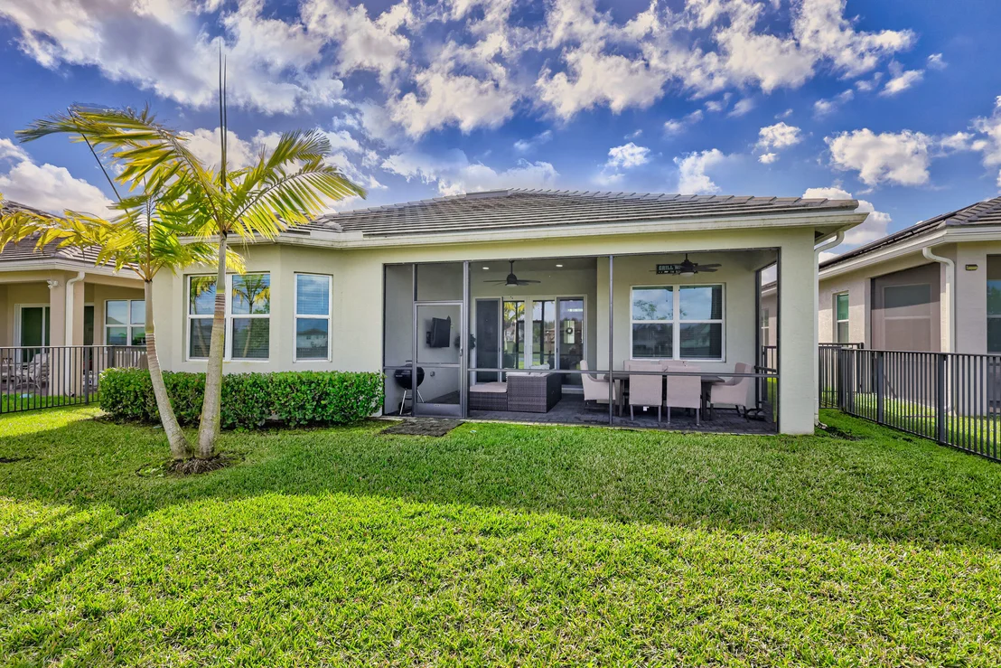 Photo of 15121 Goldfinch Circle
