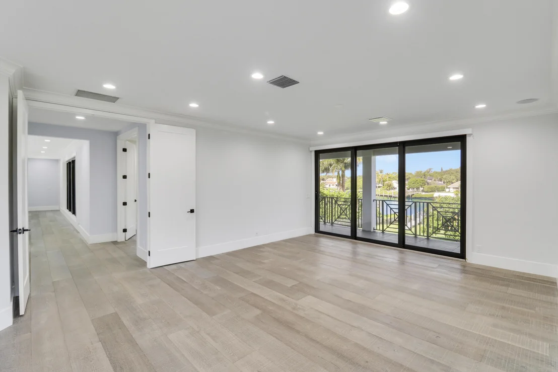 Photo of 18411 SE Lakeside Drive