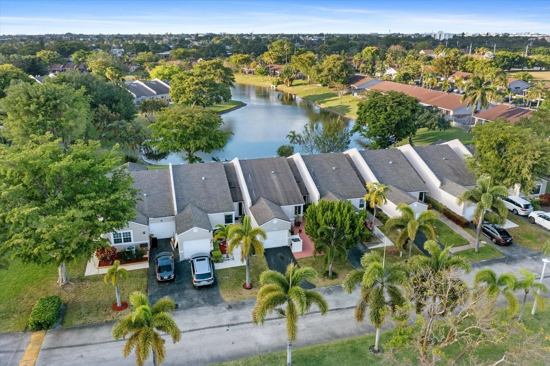 Photo of 1069 NW 50th Drive