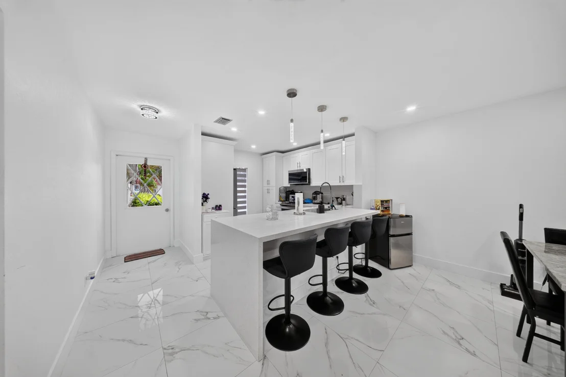Photo of 265 CAPE COD Circle
