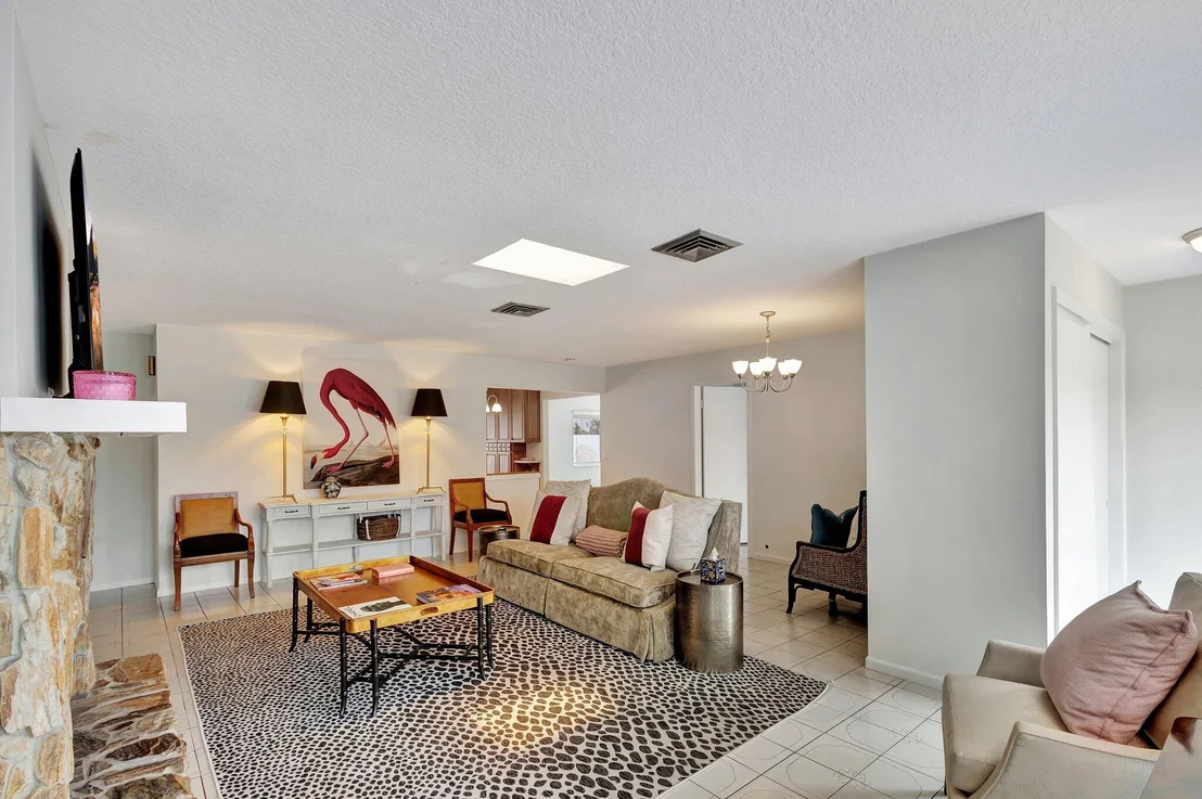Photo of 430 Mars Way