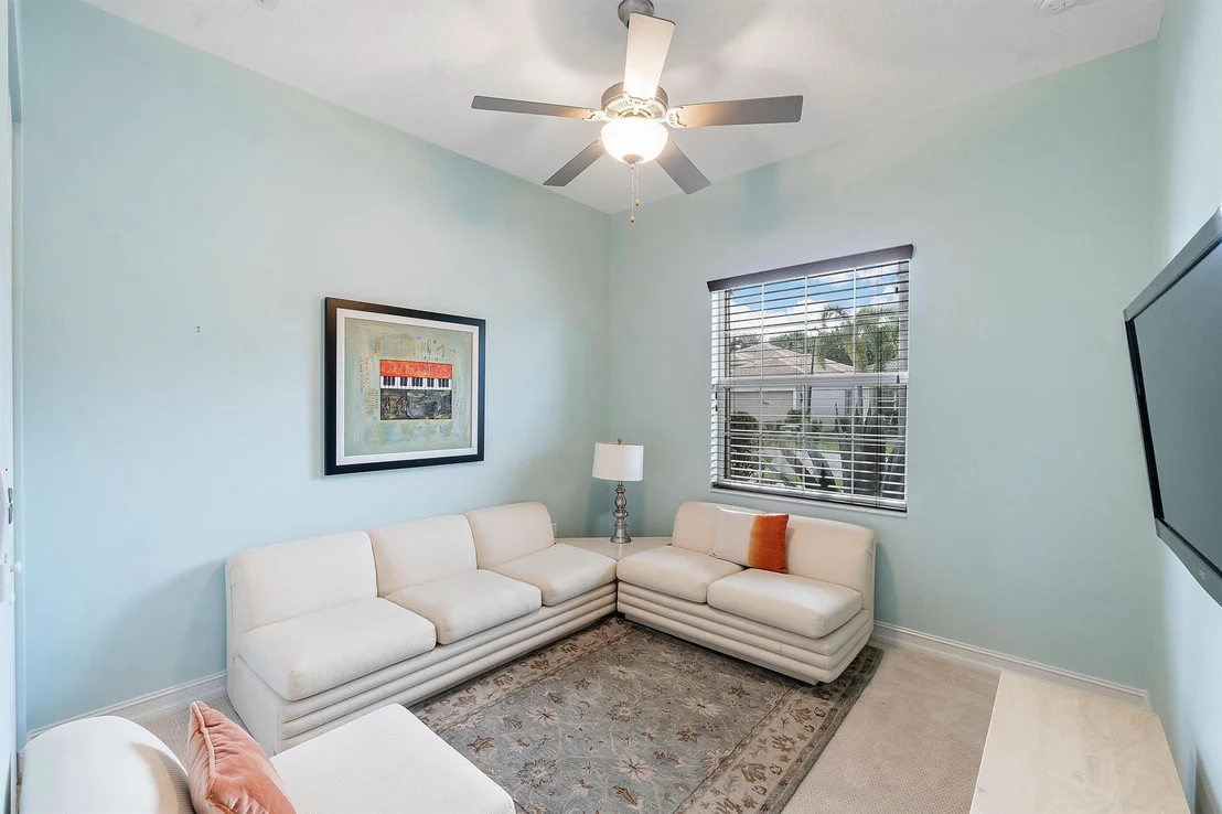 Photo of 9952 Bluefield Drive