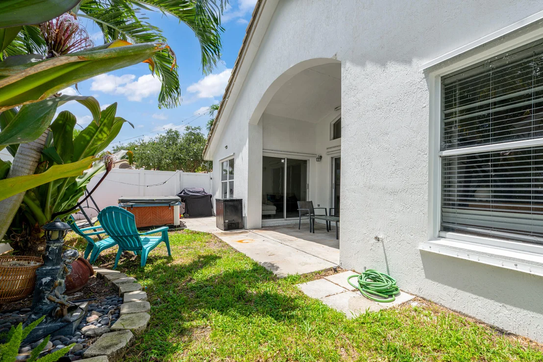 Photo of 7816 MANOR FOREST Lane
