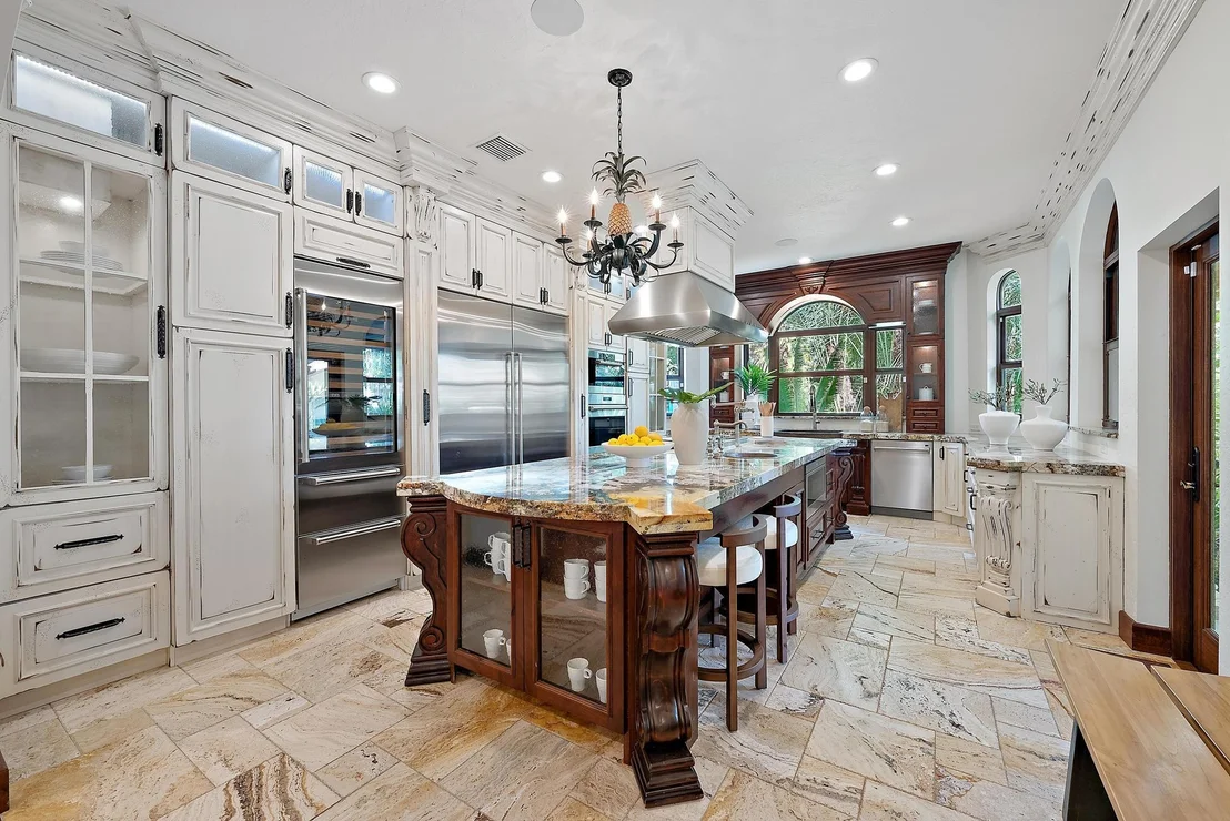 Photo of 205 Monroe Drive