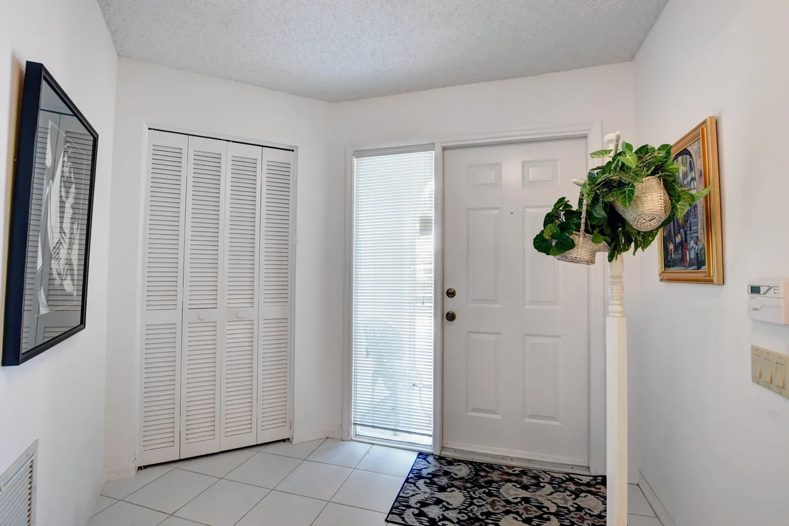 Photo of 6086 Bay Isles Drive