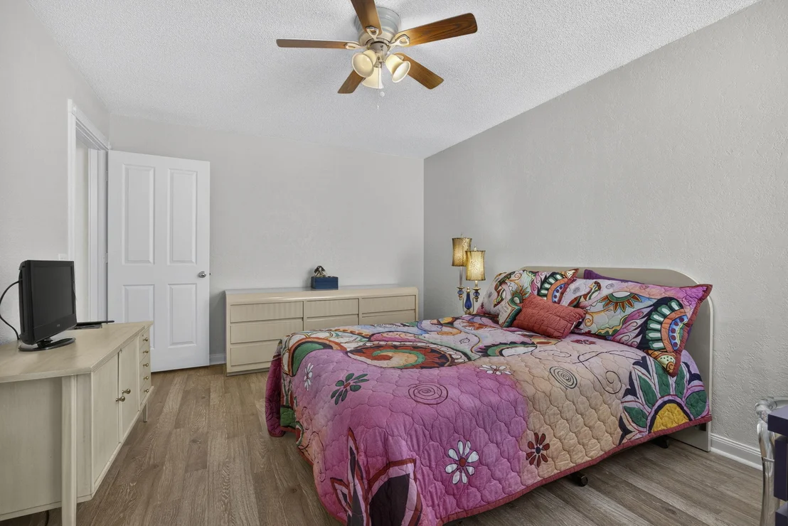 Photo of 262 BRIER Circle