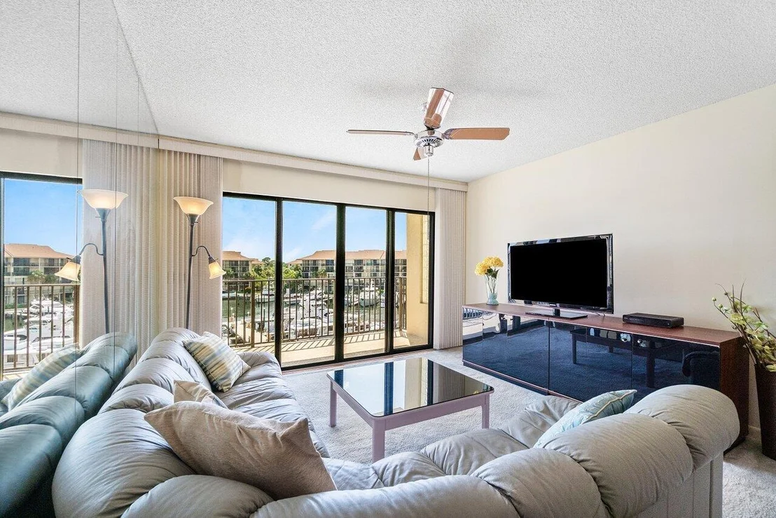 Photo of Unit 405 at 1401 Tidal Pointe Boulevard