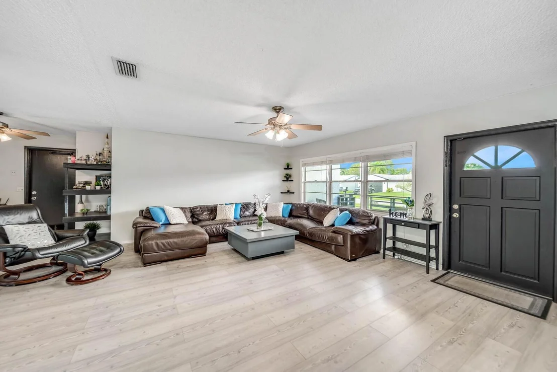 Photo of 9130 Saddlecreek Drive