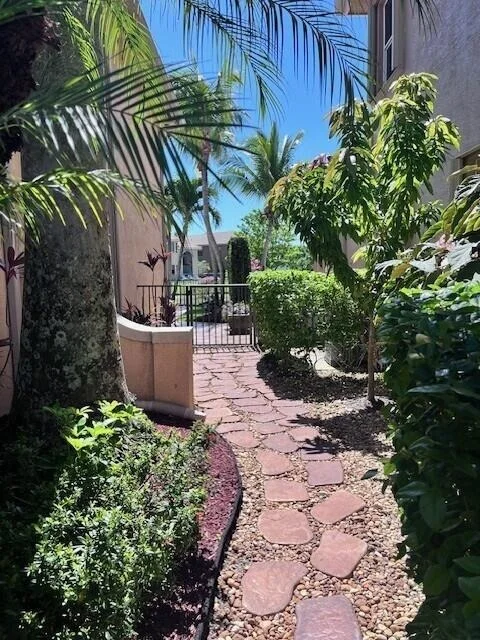 Photo of 3473 Collonade Drive