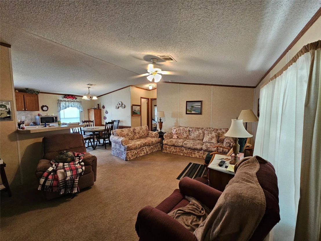 Photo of 1039 Peach Lane