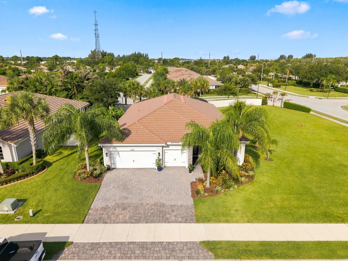 Photo of 7314 SW KANTNER Drive