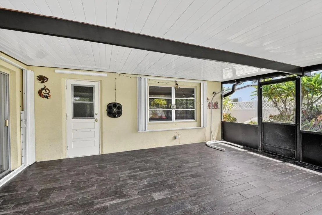 Photo of 133 Greenbrier Drive