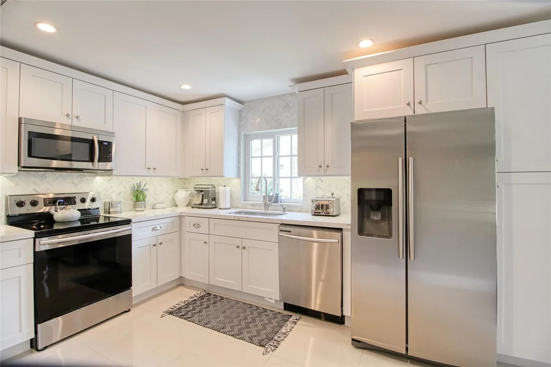 Photo of 7944 Cloverfield Circle