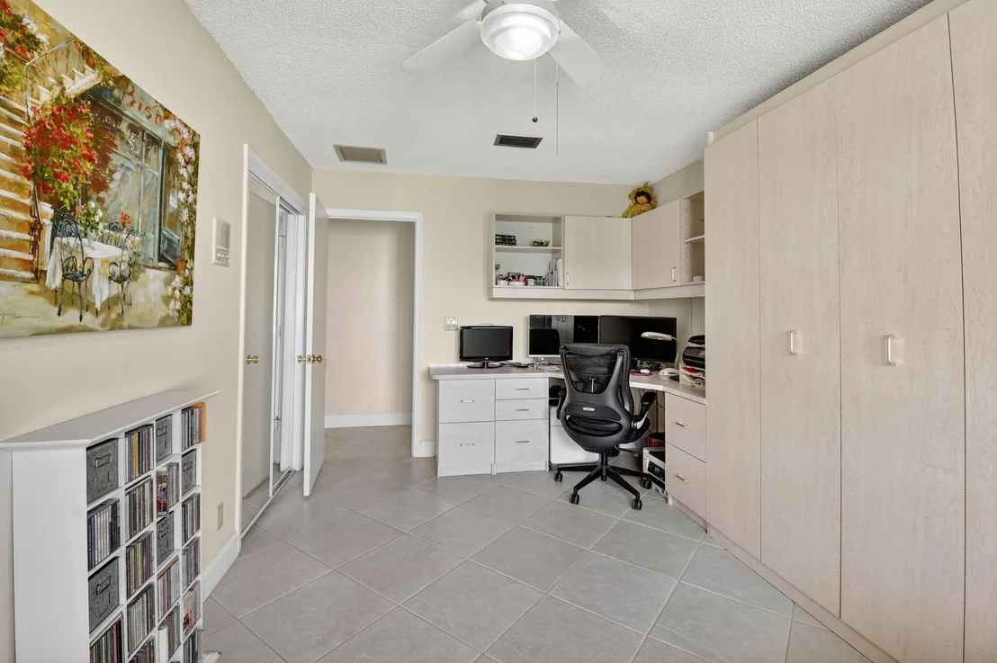Photo of 3170 Equestrian Drive