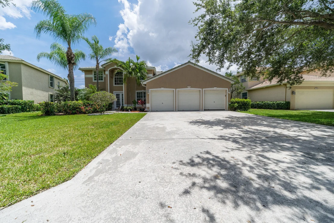 Photo of 573 Scrubjay Lane