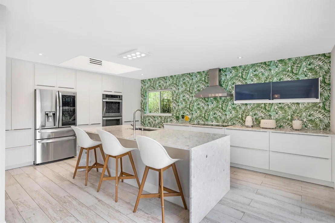 Photo of 5108 Pineview Circle