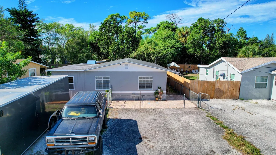 Photo of 209 3rd Street
