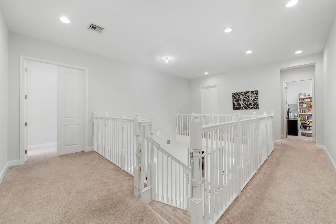 Photo of 5487 Macoon Way