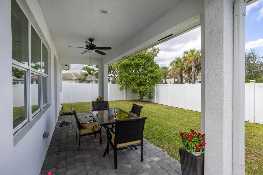 Photo of 4186 Marina Way