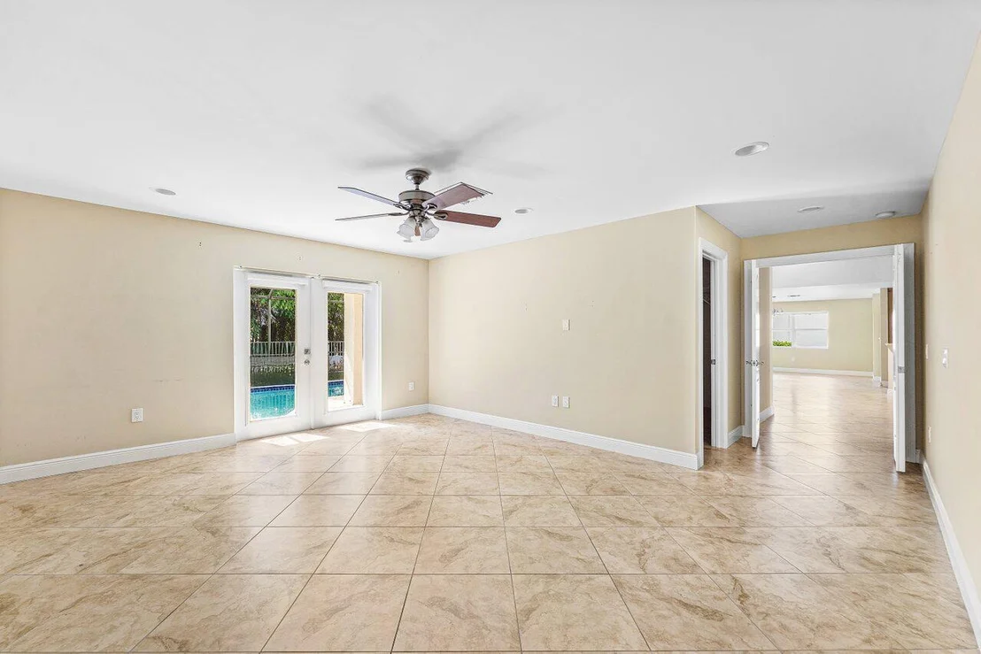 Photo of 4572 White Cedar Lane