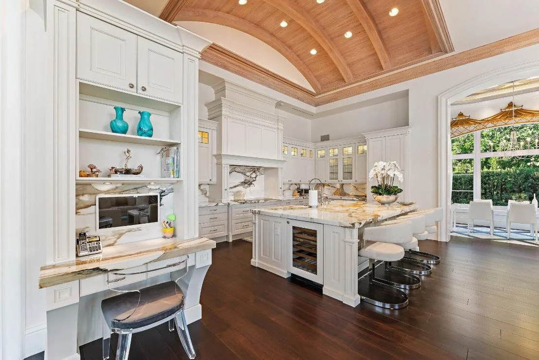 Photo of 372 Regatta Drive