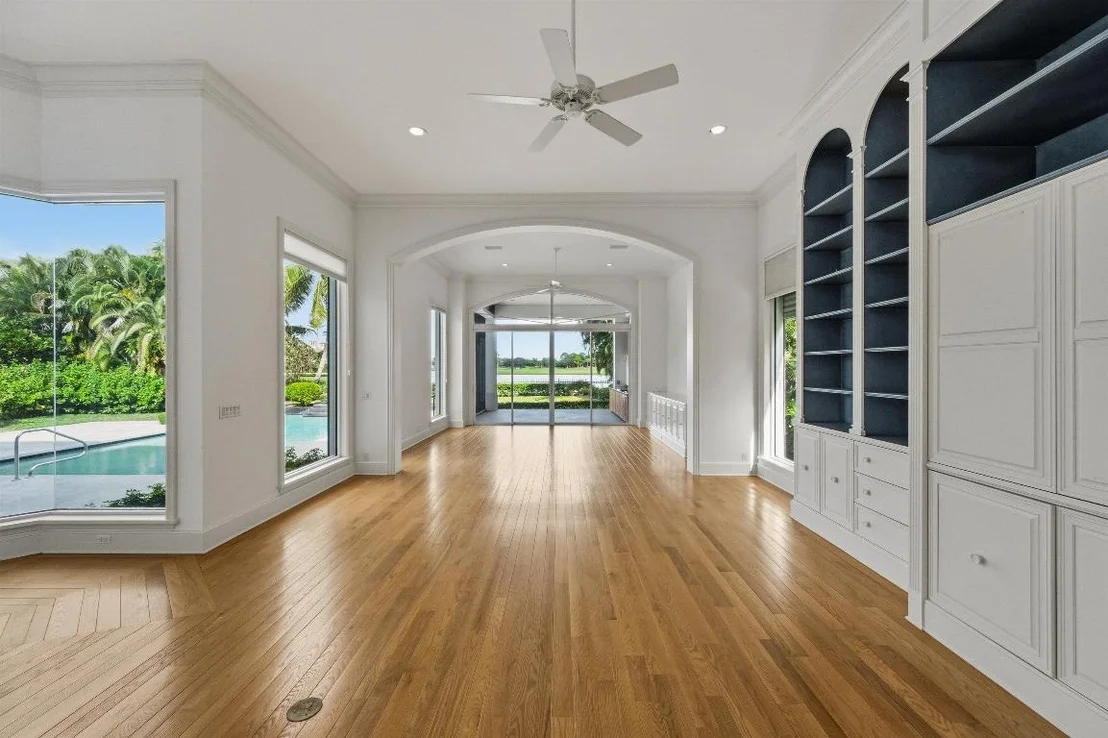 Photo of 224 Locha Drive