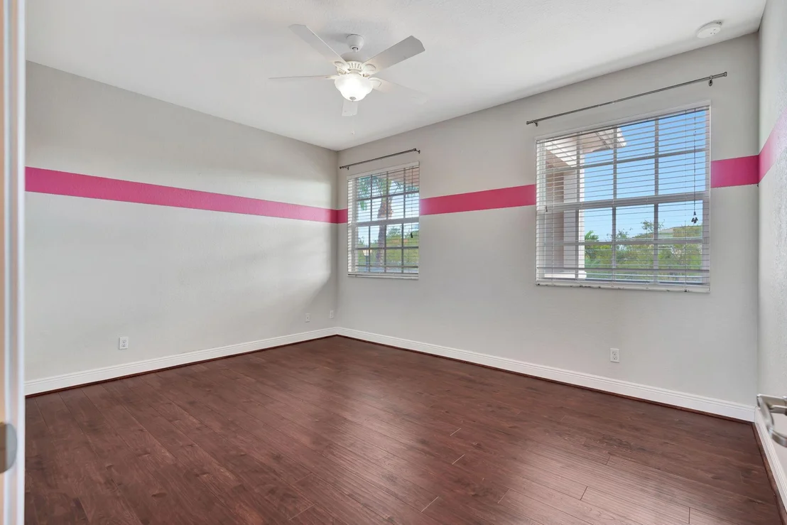 Photo of 189 Umbrella Place