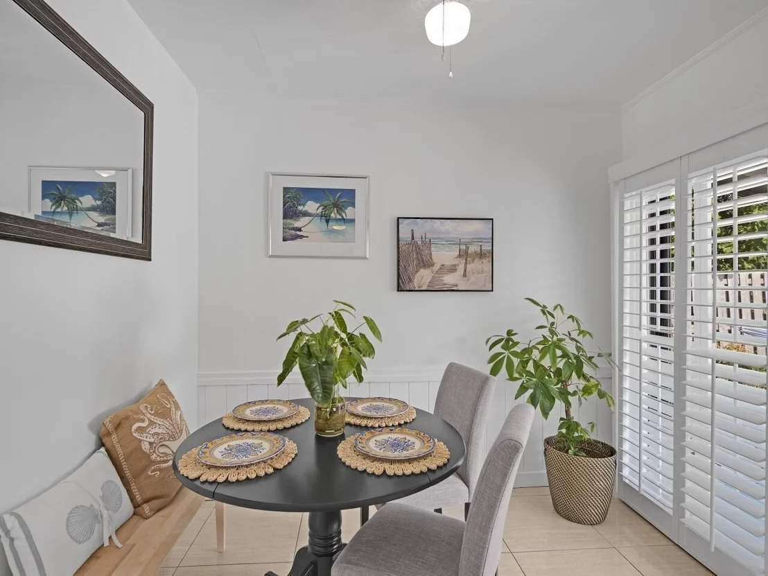 Photo of 337 Orange Way